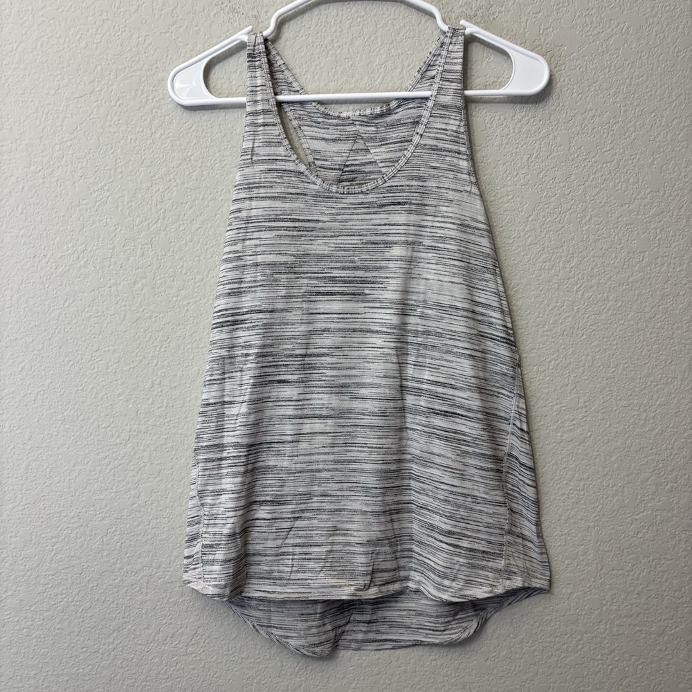 Lululemon Tie It Up Tank Heather Gray Women's Size 6 Athletic Shirt S